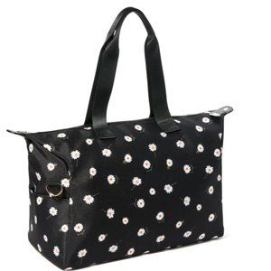 NWT Alice + Olivia Duffel Bag and Reversible Bucket Hat Daisy Print
